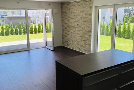 Exklusive 3-Zimmer-Erdgeschosswohnung mit Terrasse und Gartenbereich in ruhiger Lage von Ehingen zimmer