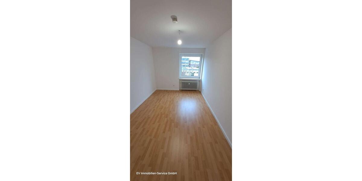 Etagenwohnung Wittmund - 3 Zimmer, 74 m&sup2;, 552&euro; | Angebot:24855741