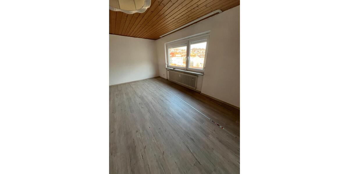 Etagenwohnung Pforzheim Nordstadt - 2 Zimmer, 59 m&sup2;, 650&euro; | Angebot:26040726