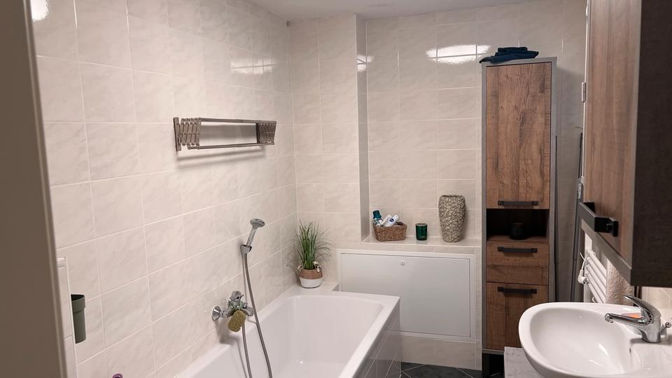 Erdgeschoßwohnung Breitungen/Werra Werra - 3 Zimmer, 85 m&sup2;, 650&euro; | Angebot:26517991