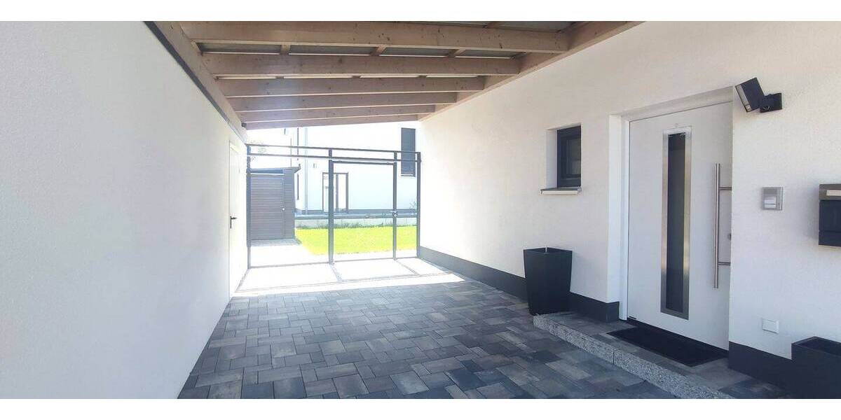 Einfamilienhaus Oberreichenbach - 5 Zimmer, 177 m&sup2;, 2.800&euro; | Angebot:26657299