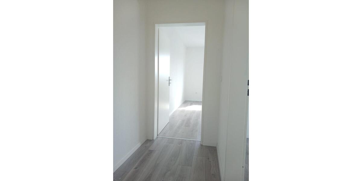 Erdgeschoßwohnung Lemgo - 4 Zimmer, 116 m&sup2;, 1.200&euro; | Angebot:26343005