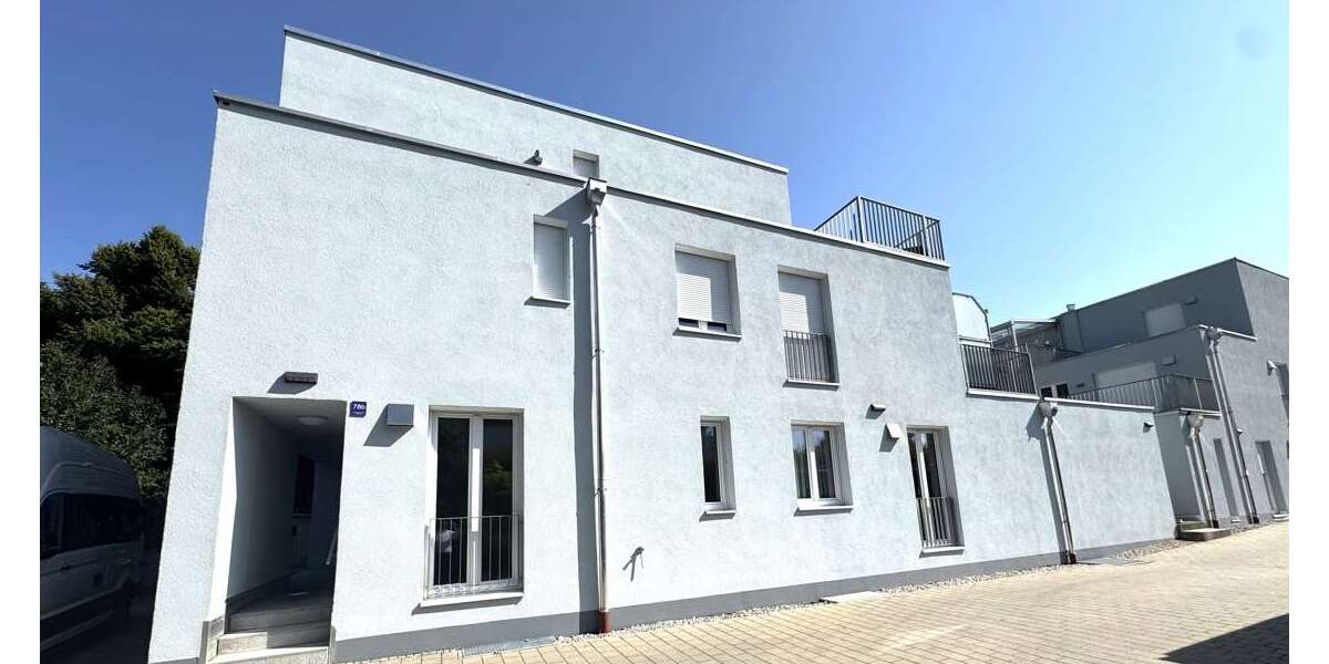 Etagenwohnung Dachau - 4 Zimmer, 109 m&sup2;, 1.962&euro; | Angebot:27278392