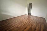 Großzügige 4-Zimmer-Wohnung mit Balkon im EG!