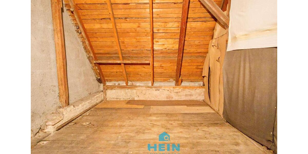 Dachgeschoßwohnung Auerbach/Vogtland Vogtland - 3 Zimmer, 67 m&sup2;, 335&euro; | Angebot:26131606