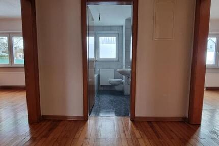 Helle 3-ZKB-Wohnung in Sbr.-Brebach, ruhige Lage – 80 m² – EG – 4 zimmer