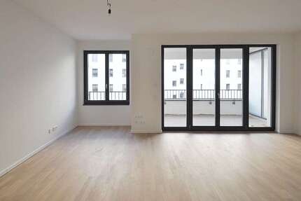 Wohnung Berlin Mitte - 3 Zimmer, 75 m&sup2;, 1.850&euro; | Angebot:27071336