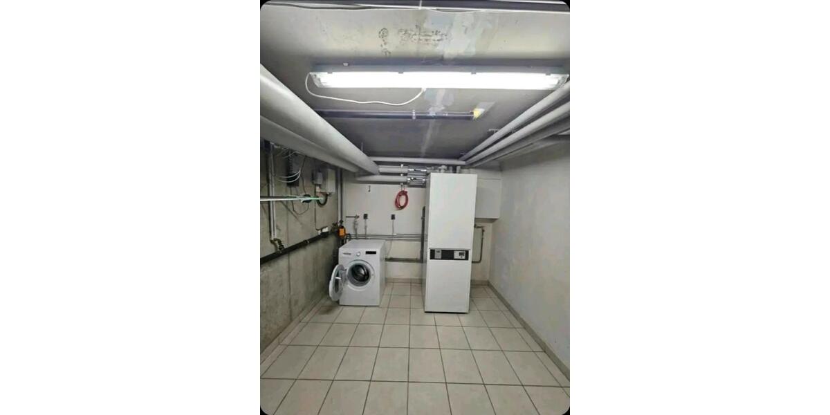 Reihenhaus Köln Kalk - 5 Zimmer, 127 m&sup2;, 2.200&euro; | Angebot:25163560