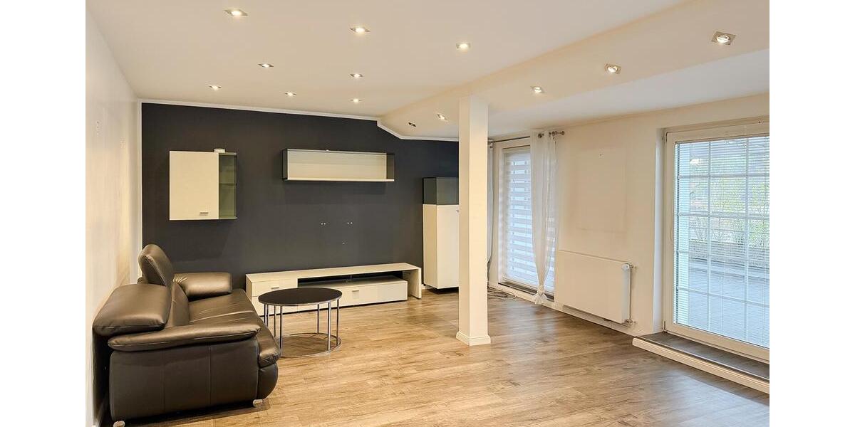 Maisonettenwohnung Düsseldorf Stadtbezirk 5 - 2 Zimmer, 95 m&sup2;, 1.350&euro; | Angebot:26447347
