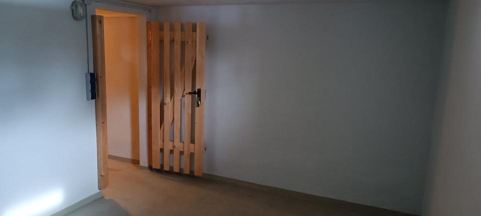 Dachgeschoßwohnung Wassertrüdingen - 5 Zimmer, 117 m&sup2;, 1.060&euro; | Angebot:24877180