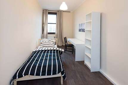 WG-Zimmer in München 735 € 11 m² zimmer