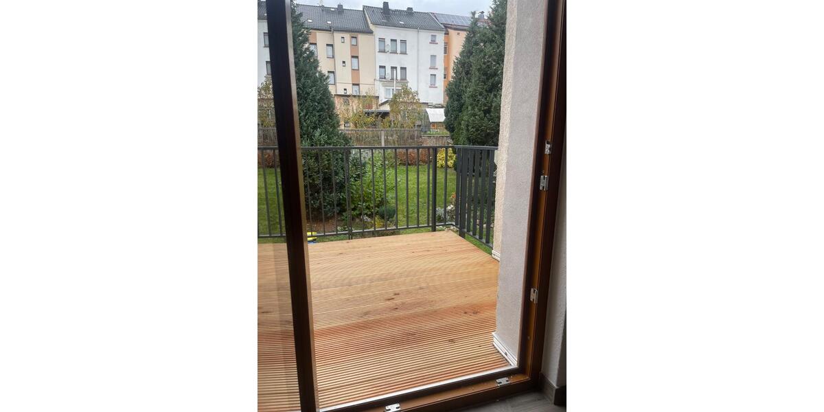 Moderne 4-Raumwohnung mit Balkon in ruhiger Lage zu vermieten! 4 zimmer