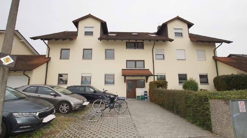 Etagenwohnung Straubing - 3 Zimmer, 89 m&sup2;, 800&euro; | Angebot:27112233