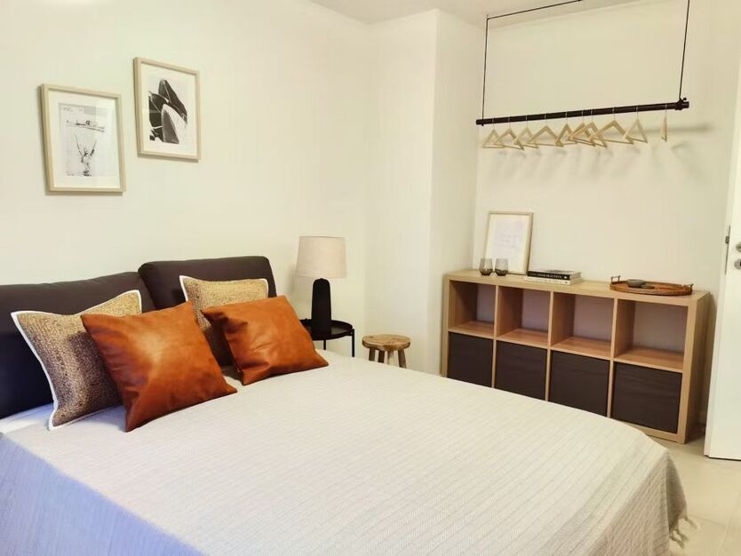 Möbliertes 2-Zimmer-Wohnung mit Terrasse im beliebten Märchenviertel