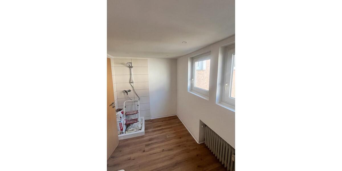 Etagenwohnung Bad Salzuflen Ehrsen-Breden - 4 Zimmer, 130 m&sup2;, 750&euro; | Angebot:26700879
