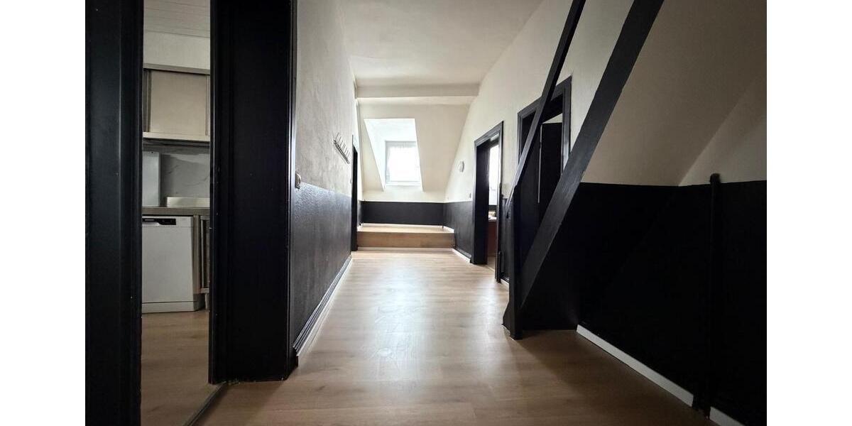 Wohnen auf Zeit Neuenrade - 7 Zimmer, 180 m&sup2;, 13&euro; | Angebot:24447625