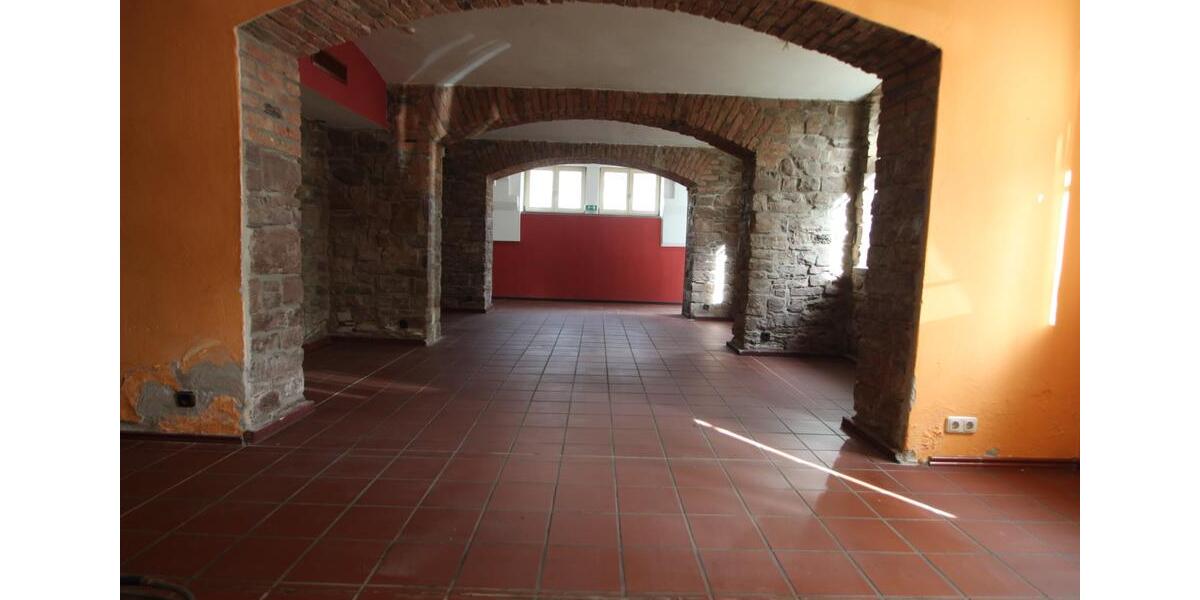 Gewerbeobjekt Bad Pyrmont - 1.100&euro; | Angebot:16715250