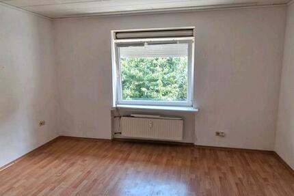 3-Zimmerwohnung mit Balkon ab 15.09. in 37124 ROSDORF