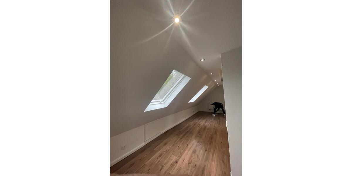 Maisonettenwohnung Illertissen - 2.5 Zimmer, 100 m&sup2;, 1.050&euro; | Angebot:26614980