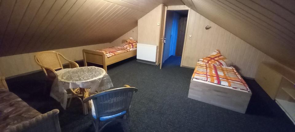 Wohnen auf Zeit Klein Nordende - 5 Zimmer, 130 m&sup2;, 650&euro; | Angebot:26200070