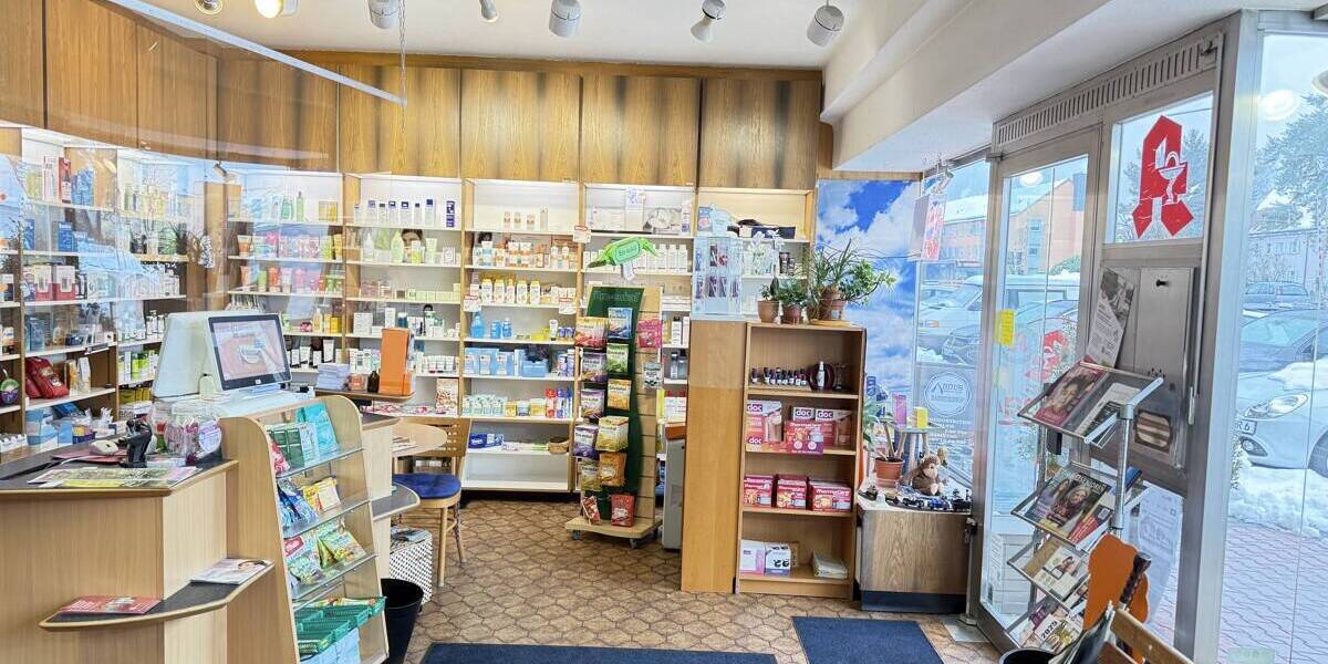 Gewerbeobjekt Nürnberg Ziegelstein - 3 Zimmer, 1.200&euro; | Angebot:26141126