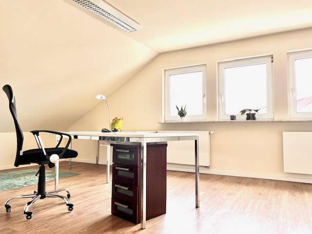 Büro in Remshalden 850 € 38 m²