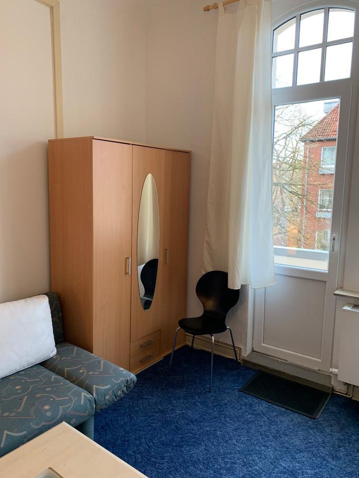 Zimmer für Studenten zur Untermiete ab August