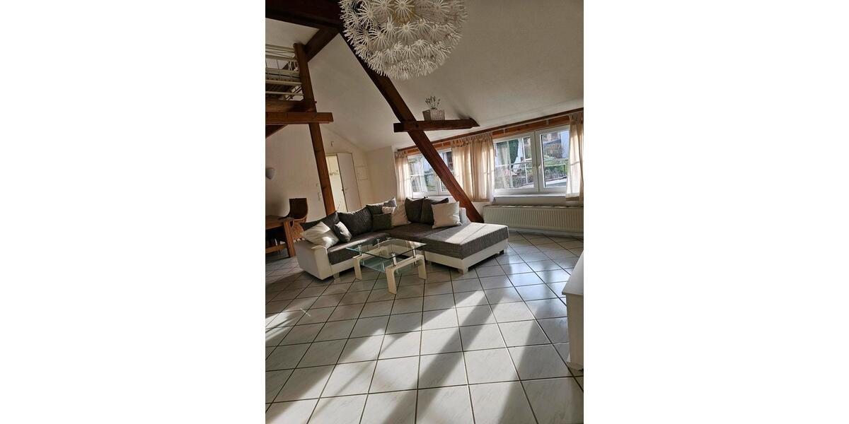 Dachgeschoßwohnung Mommenheim - 2.5 Zimmer, 85 m&sup2;, 850&euro; | Angebot:24560513