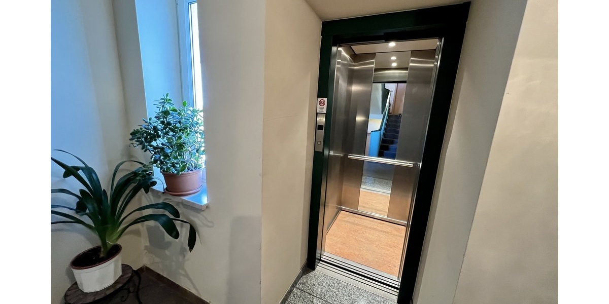 Balkon und Aufzug in der Innenstadt von Gera nahe dem Süd-Bahnhof! - Etagenwohnung Gera Debschwitz | Angebot:27193815