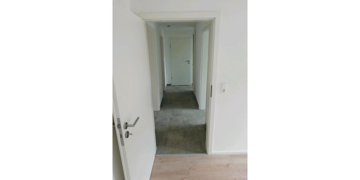 Wohnen auf Zeit Ludwigsburg Oßweil - 1 Zimmer, 10 m&sup2;, 420&euro; | Angebot:24743805