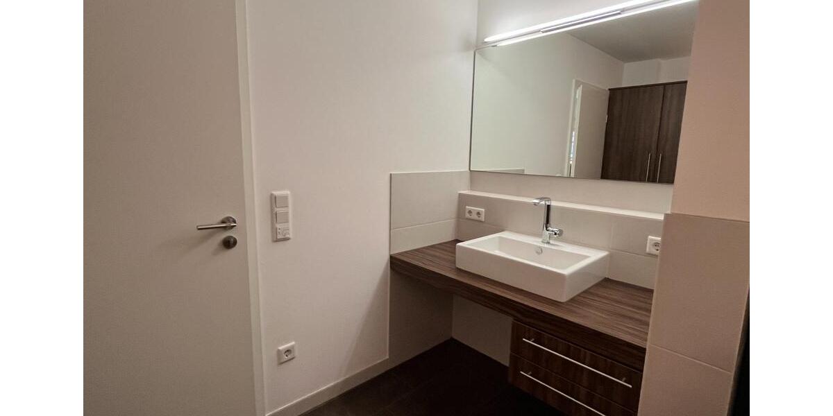 Dachgeschoßwohnung Marktoberdorf - 6 Zimmer, 206 m&sup2;, 1.900&euro; | Angebot:24962173