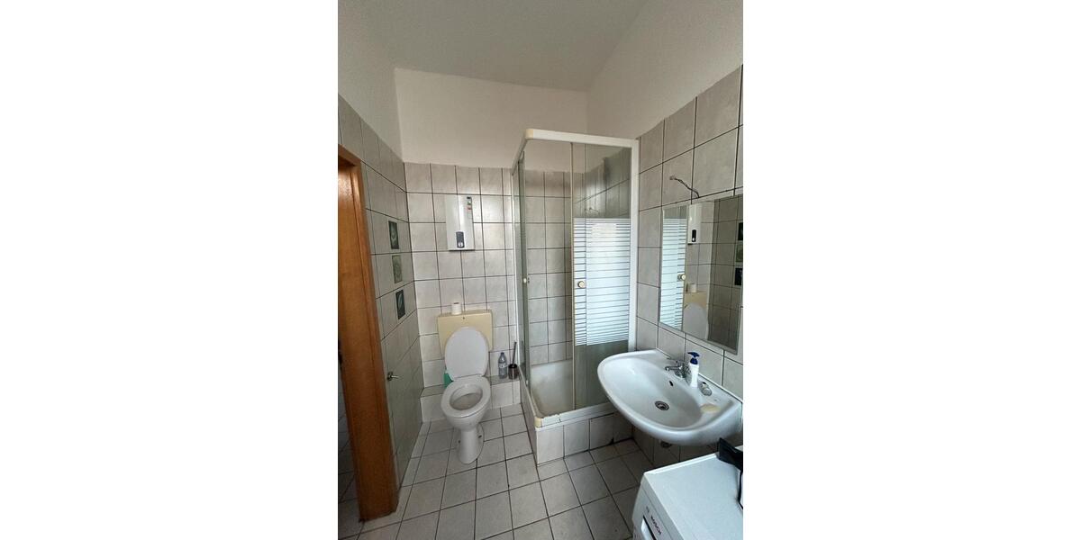 Wohnen auf Zeit Lünen - 5 Zimmer, 80 m&sup2;, 400&euro; | Angebot:26595965