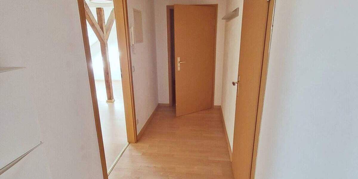Etagenwohnung Schwerin Schelfstadt - 2 Zimmer, 39 m&sup2;, 410&euro; | Angebot:25676967