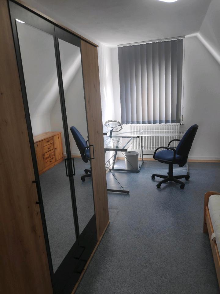 1,5 Zimmer in 4er WG