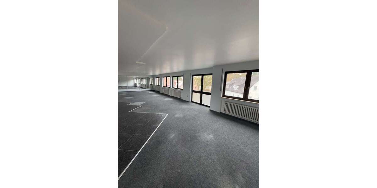 Gewerbeobjekt Würzburg Versbach - 1.290&euro; | Angebot:19771796