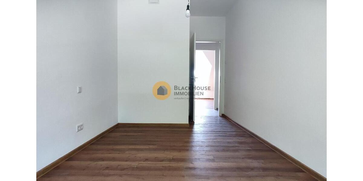 Einfamilienhaus Ingolstadt Südost - 6 Zimmer, 187 m&sup2;, 2.400&euro; | Angebot:24976018