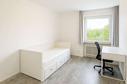 WG-Zimmer in Augsburg 550 € 110 m² zimmer