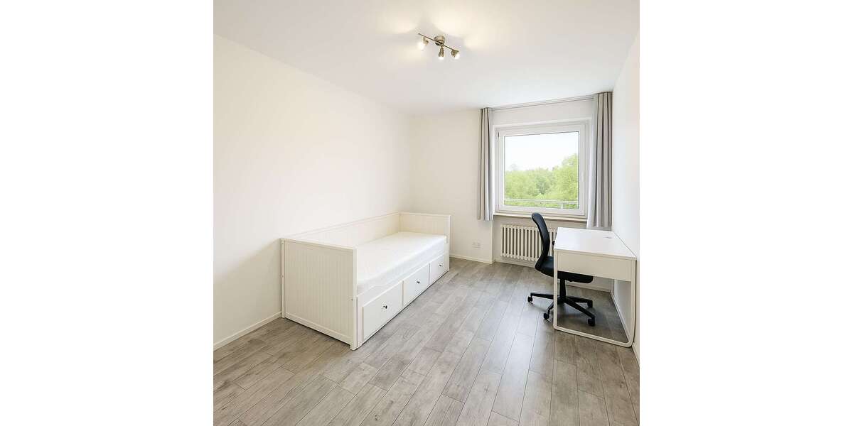 WG-Zimmer in Augsburg 550 € 110 m² zimmer