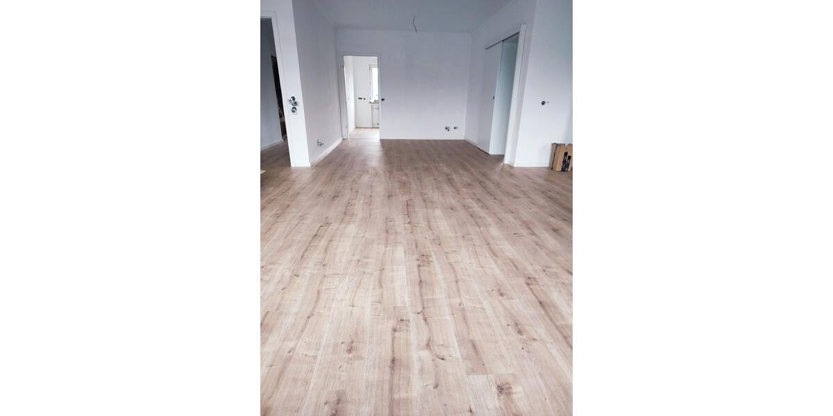 Etagenwohnung Olsberg - 4 Zimmer, 142 m&sup2;, 1.000&euro; | Angebot:26567468