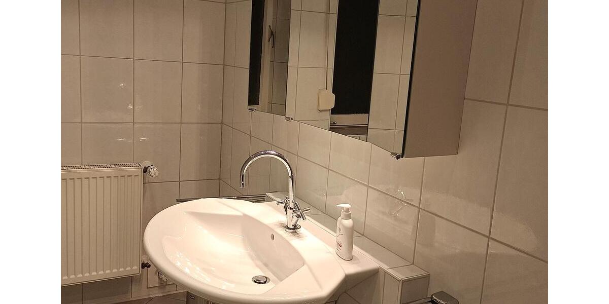 Wohnen auf Zeit Freden (Leine) - 5 Zimmer, 120 m&sup2;, 690&euro; | Angebot:25999047