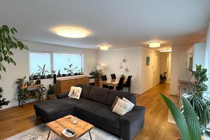 Wohnung Illertissen - 2 Zimmer, 76 m&sup2;, 1.200&euro; | Angebot:24983358