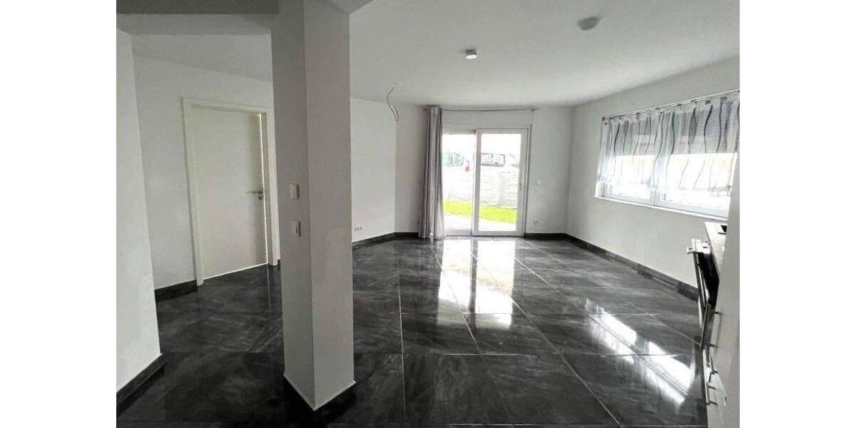 Terrassenwohnung Seukendorf - 2 Zimmer, 55 m&sup2;, 850&euro; | Angebot:24916397