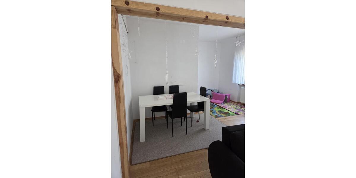 Etagenwohnung Burgbrohl - 5 Zimmer, 95 m&sup2;, 1.000&euro; | Angebot:25934706