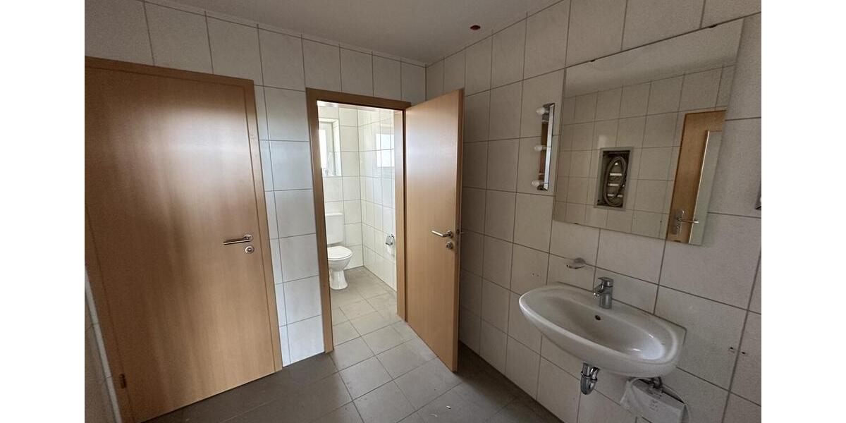 Gewerbeobjekt Allersberg Eismannsdorf - 2.360&euro; | Angebot:23417721