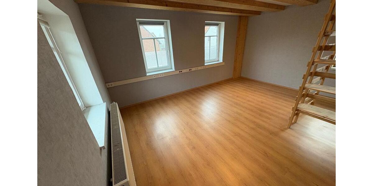 Einfamilienhaus Einbeck - 5 Zimmer, 120 m&sup2;, 999&euro; | Angebot:24763868