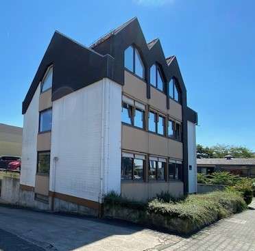 Büro in Wiesbaden 750 € 80.39 m²
