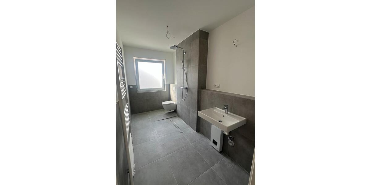 Erdgeschoßwohnung Wunstorf - 2.5 Zimmer, 520 m&sup2;, 1.406&euro; | Angebot:21335656