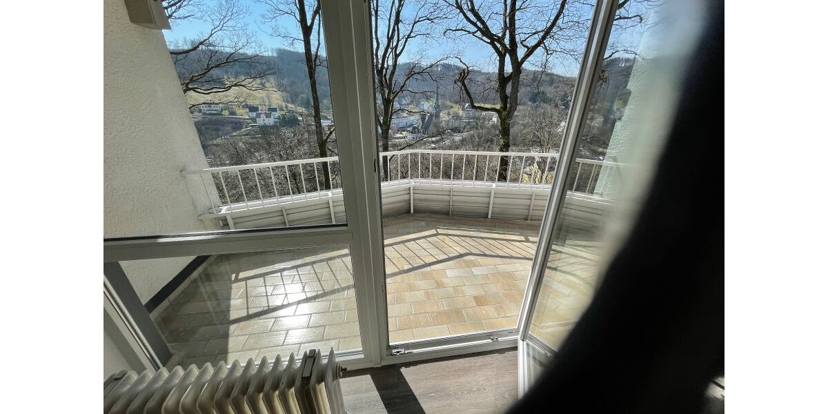 3 Zimmer, Kü, Bad, Gä-WC, Loggia, Sauna zw. Halver - Lüdenscheid 3 zimmer