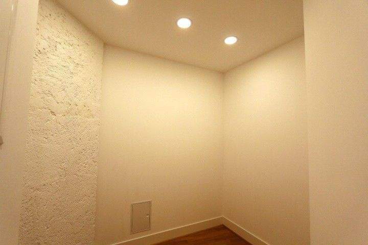 Neubau 4 Zi.-Galerie Dachterrassen-Wohnung in einem denkmalgesch. Altbau zu verm. 4 zimmer