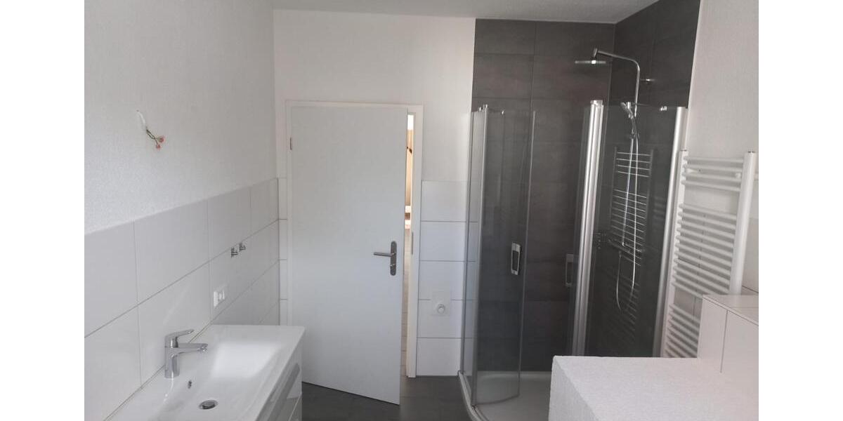Erdgeschoßwohnung Mansfeld - 3 Zimmer, 60 m&sup2;, 400&euro; | Angebot:26576547